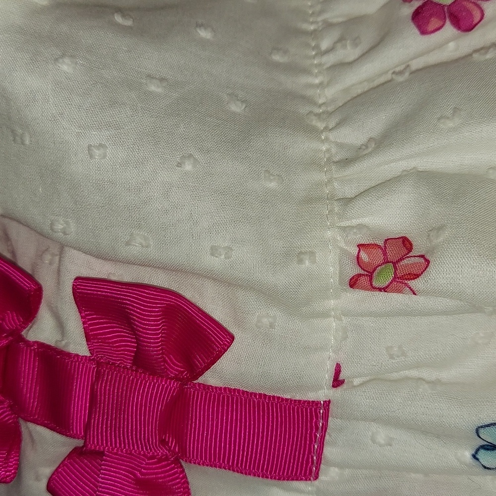 Adorable Springtime Dress - Picture 7 of 7